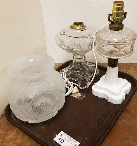 TRAY 2 VICT OIL LAMPS, CRYSTAL AND SEVRES VASE- CHIPS