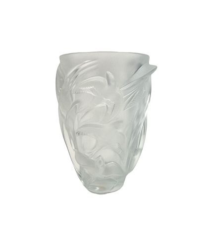 Lalique French Frosted Crystal Raised Doves Vase