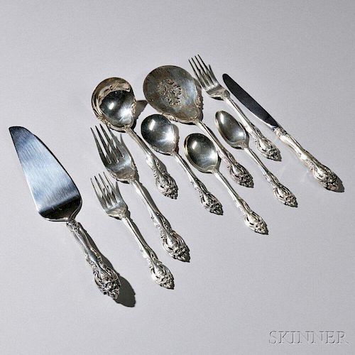Gorham "La Scala" Pattern Sterling Silver Flatware Service, Providence, early to mid-20th century, twelve each: dinner forks, hollow di