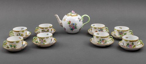 Herend Porcelain "Queen Victoria" Part Tea Service