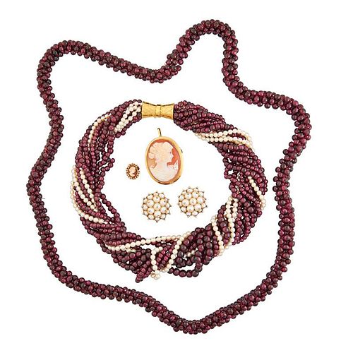 COLLECTION OF GARNET OR PEARL JEWELRY & CAMEO