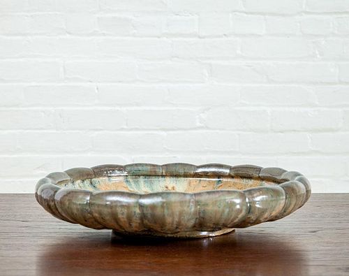 FULPER YELLOW AND BROWN GLAZED SHALLOW POTTERY BOWL