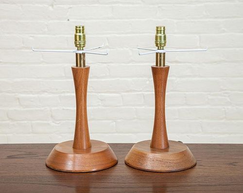 PAIR OF TURNED WOOD LAMP BASES