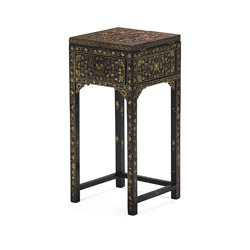 CHINESE EXPORT BLACK LACQUER DRESSING TABLE