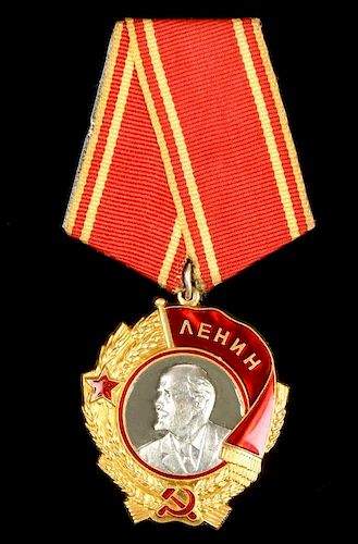 Soviet Platinum/Gold Order of Lenin, Orig. Box