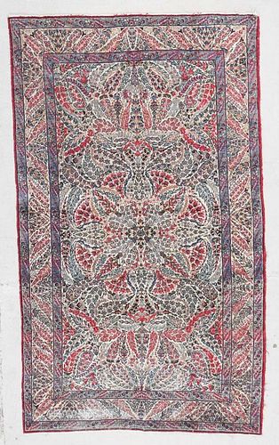 Antique Kerman Rug: 4' x 6'9" (122 x 206 cm)