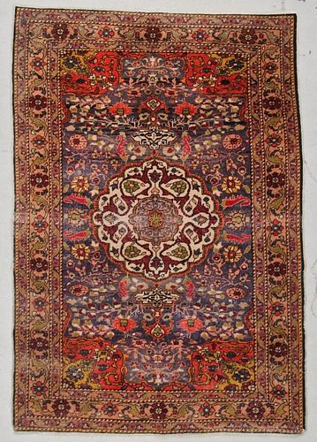 Antique Turkish Rug: 4'9" x 7'0" (145 x 213 cm)