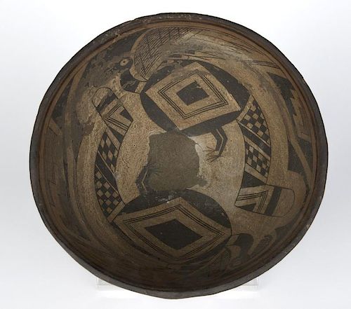 A Mimbres classic quail-motif pottery bowl