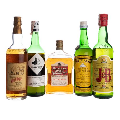 Lote de Whisky. a) Highland Queen. Grand 15. Blended. Leith, Escocia. b) Cutty Sark. Blended....