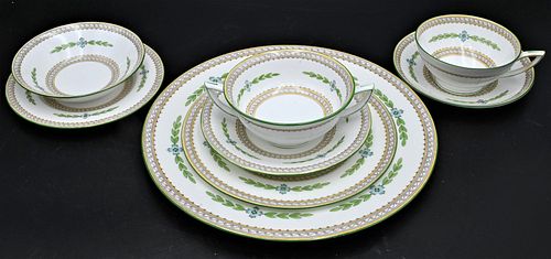 98 Piece Minton "Kent" Porcelain Dinnerware Set