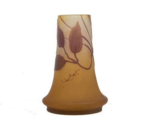 Emile Galle art glass vase Emile Galle art glass vase, the cameo art glass vase with raised floral motif. As is condition, reduced in height.
Approx 