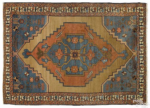 Bakshaish throw rug, ca. 1900, 6'7'' x 4'9''.