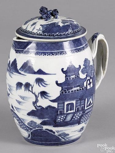 Chinese export blue and white Nanking cider jug, 19th c., 9 3/4'' h.