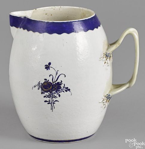 Chinese export porcelain armorial cider pitcher, ca. 1800, 8 1/2'' h.