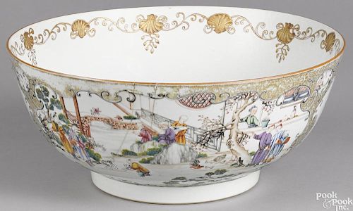 Large Chinese export porcelain punch bowl, ca. 1800, decorated with alternating panels of figures