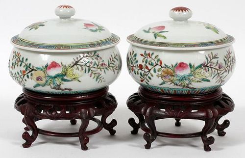 CHINESE HAND PAINTED PORCELAIN COVERED POTS PAIR