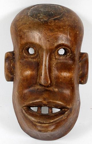 AFRICAN CARVED WOOD MASK