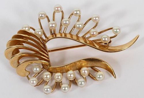 HARP SHAPE 14KT GOLD AND PEARL BROOCH
