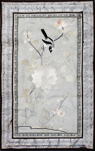 CHINESE SILK EMBROIDERY LATE 19TH C.