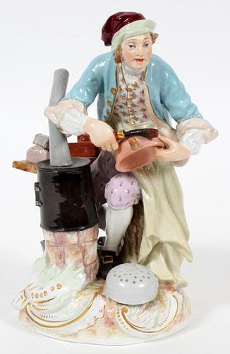 MEISSEN PORCELAIN FIGURE LATE 19TH-EARLY 20TH C.
