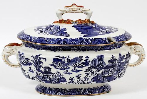 ROYAL WORCESTER 'BLUE WILLOW' COVERED SOUP TUREEN
