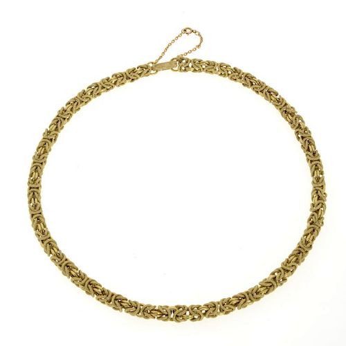 18k gold loop in loop chain necklace