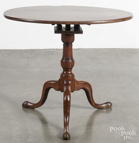 Queen Anne mahogany tea table, ca. 1770, 29'' h., 34 3/4'' w.