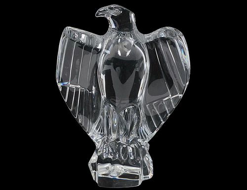 BACCARAT CRYSTAL FIGURE OF AN EAGLE