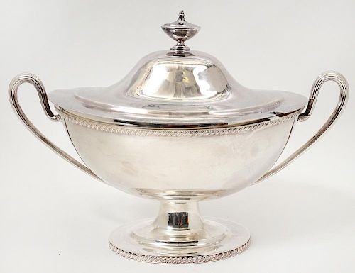 GEORGIAN STYLE SILVER PLATED TUREEN AND COVER