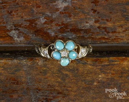 Early 14K yellow gold ring with five turquoise cabochons in the shape of a flower