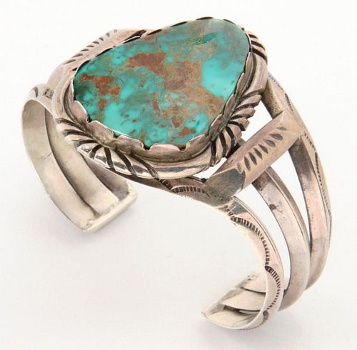 NAVAJO STERLING CUFF BRACELET WITH LARGE TURQUOISE