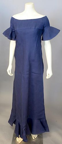 Christian Dior, Spring/Summer 1972, Evening dress of navy blue linen or ramie (?), coarse weave. High waistline and off-the-shoulderline, with short s