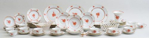 HEREND HAND-PAINTED PORCELAIN SEVENTY-SEVEN-PIECE PART DINNER SERVICE IN THE CHINESE ORANGE BOUQUET" PATTERN"
