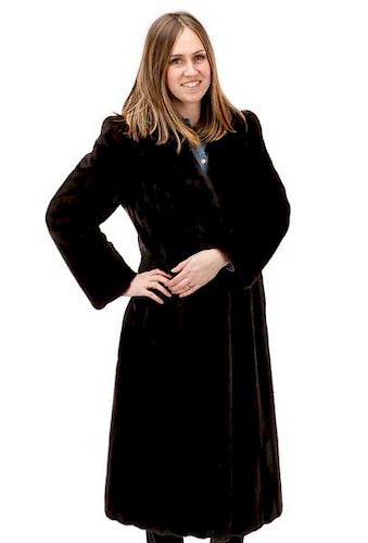 Blackglama Ladies Long Ranch Mink Coat, Size 4