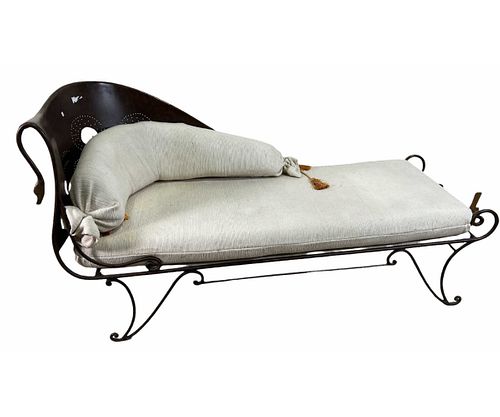 EMPIRE STYLE METAL CHAISE LOUNGE