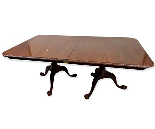 CHIPPENDALE DOUBLE PEDESTAL MAHOGANY TABLE