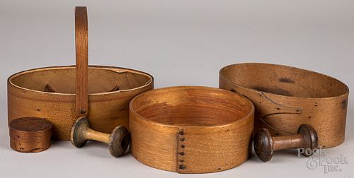 Two Shaker bentwood boxes, 19th/20th c.