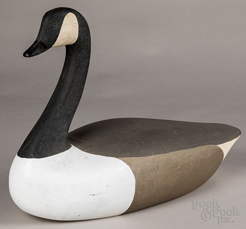 Frank Dobbins carved and painted goose decoy