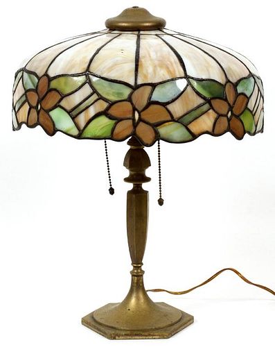 AMERICAN SLAG GLASS & PATINATED METAL LAMP C. 1920