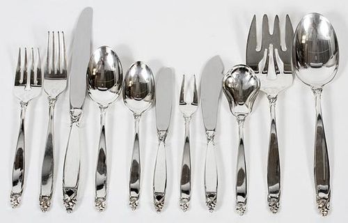 LUNT 'COUNTERPOINT' STERLING FLATWARE SET