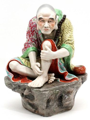 CHINESE PORCELAIN SEATED FIGURE 19TH C.
