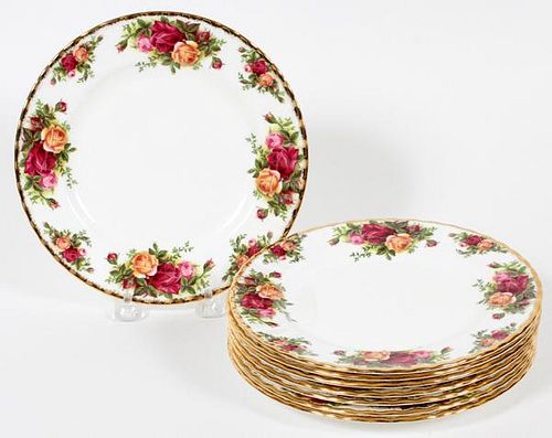 ROYAL ALBERT 'OLD COUNTRY ROSES' LUNCHEON PLATES