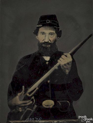 Large Civil War Union soldier tin type, ca. 1863