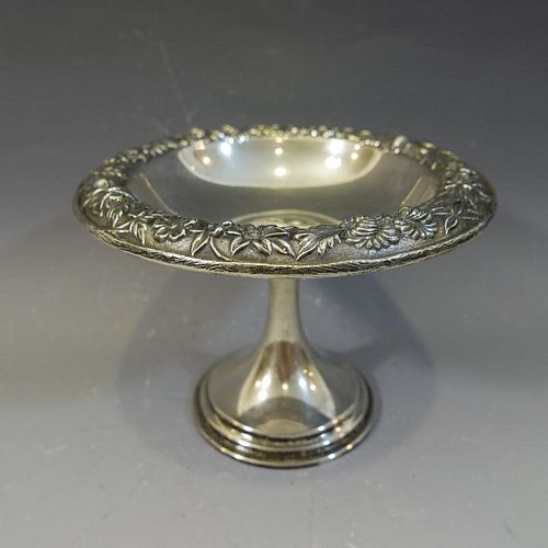 S KIRK STERLING SILVER FOOTED DISH - 226 GRAMS