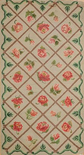 Small Rose and Lattice Decorated Hooked Rug