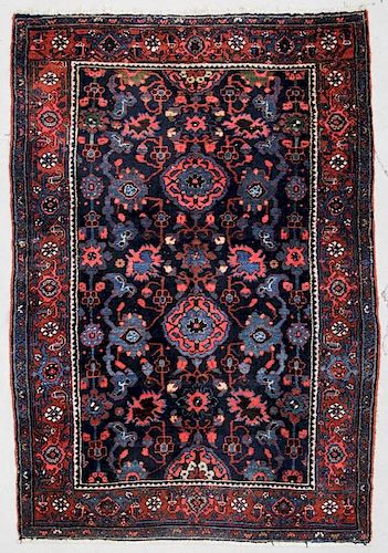 Antique West Persian Kurd Rug: 4'7" x 6'7" (140 x 201 cm)