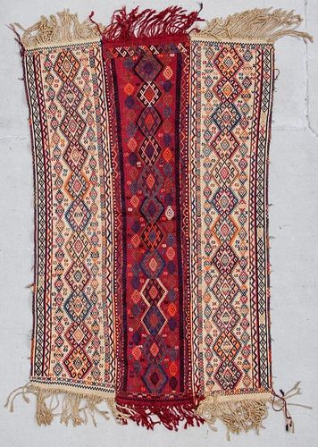 Turkish Djidjim/Kilim: 4'2" x 6' (127 x 183 cm)