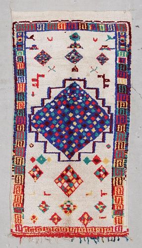Vintage Moroccan Rug: 4'10" x 8'7" (147 x 262 cm)