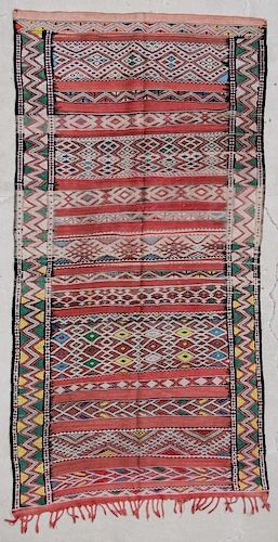 Vintage Moroccan Kilim: 5'3" x 10'5" (160 x 318 cm)
