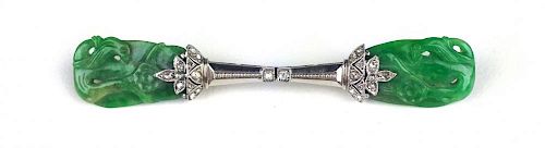 Platinum Art Deco Jabot pin each side with carved jade (20mm l). Bar set with 18 sm rd. cut diamonds